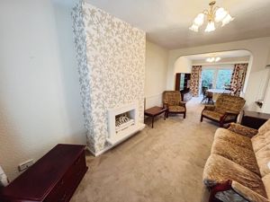 Sitting room- click for photo gallery